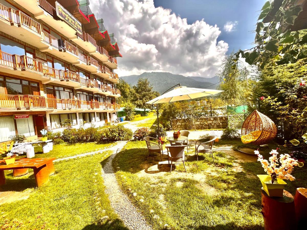 D Choice Resort, Manali מראה חיצוני תמונה